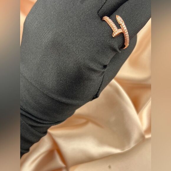 Elegant Wrap Ring with Pave Crystals - Picture 3 of 5